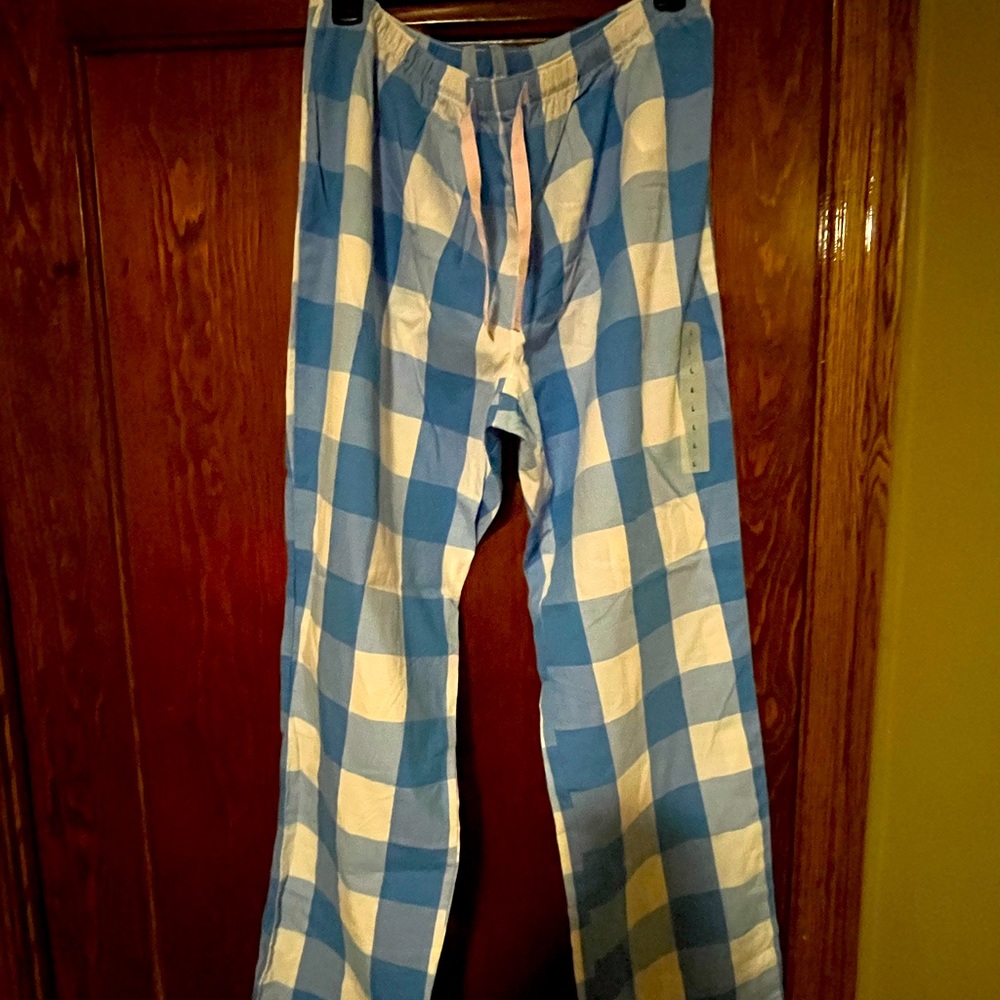 NWT Old Navy pajama pants. Large.
